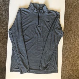 NIKE dri-fit performance quarter zip pullover